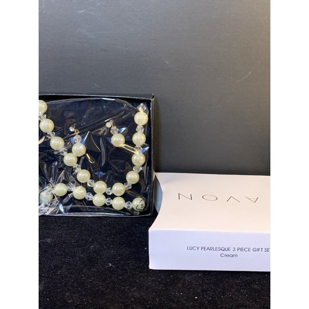 New Avon Lucy Pearlesque 3 Piece Gift Set Cream (1568-A-B)